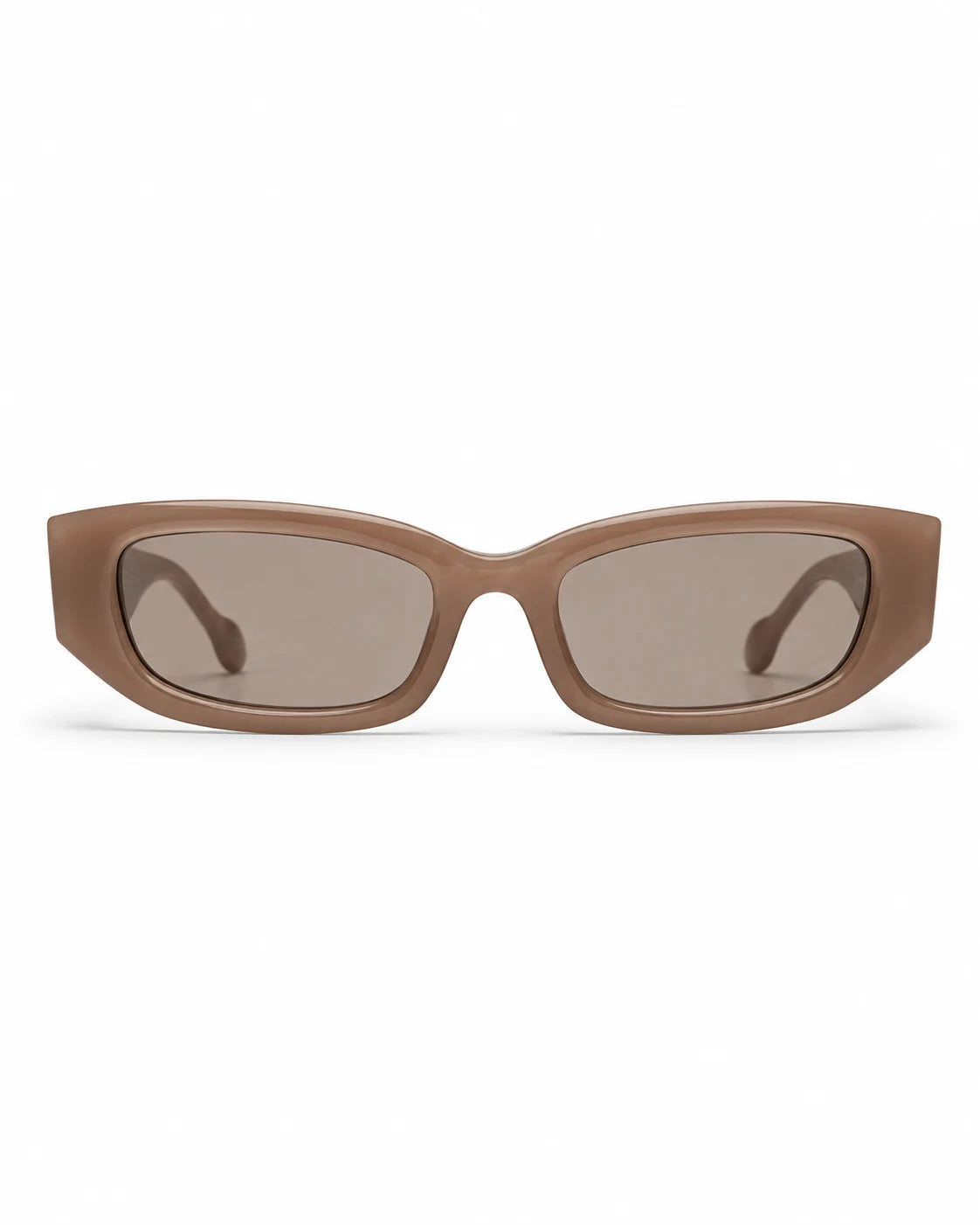 Óculos de sol feminino retangular nude modelo Amelie LURVANI, com lentes marrons, vista frontal em fundo branco.