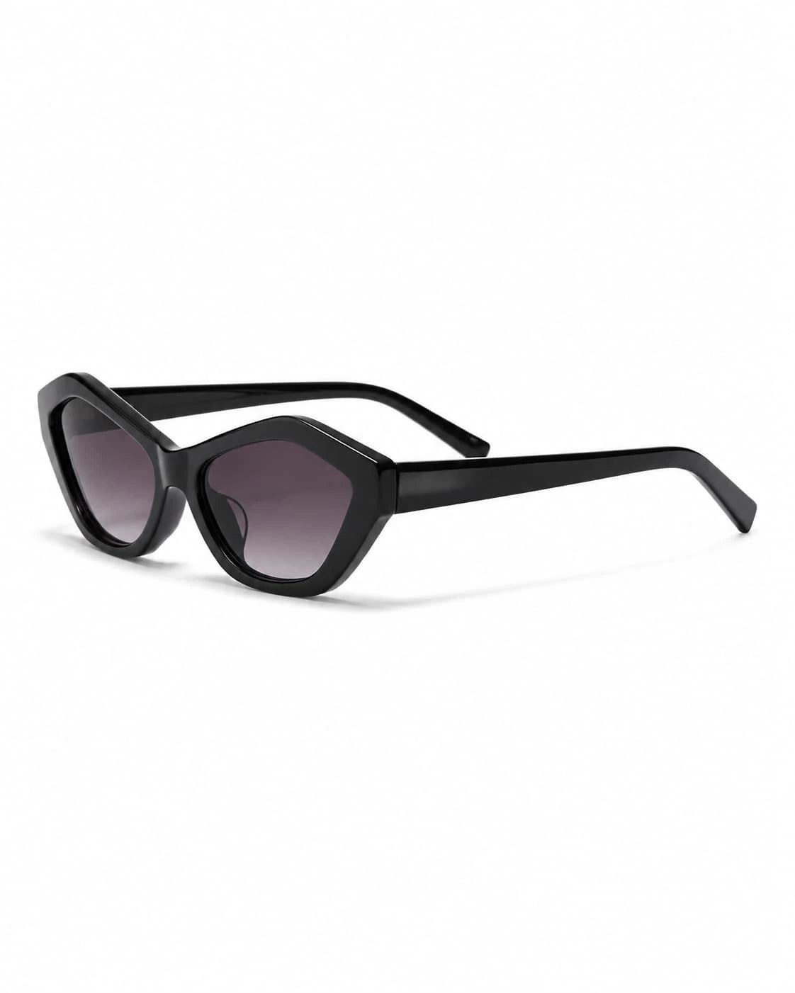Óculos de sol feminino gatinho preto modelo Selene LURVANI, vista lateral direita em fundo branco.