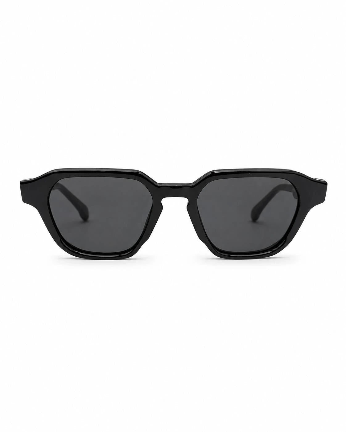 Óculos de sol feminino quadrado preto modelo Bellagio LURVANI, vista frontal em fundo branco.
