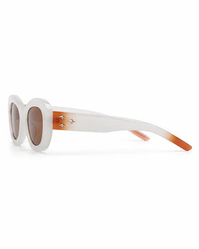 Óculos de sol feminino retangular branco modelo Aurea LURVANI, vista lateral direita em fundo branco.