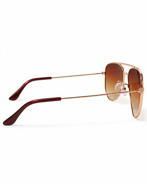Óculos de sol unissex aviador dourado modelo Dover LURVANI, vista lateral esquerda com ponteira vinho em fundo branco.